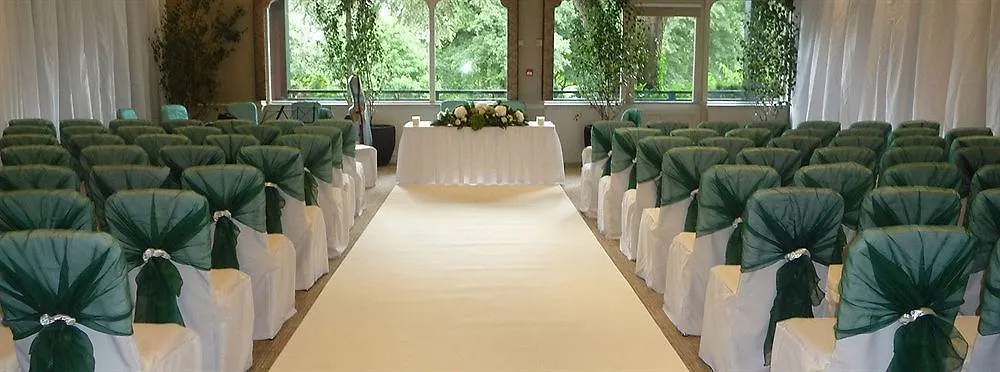 The Mere Golf Resort & Spa Mere (Cheshire)