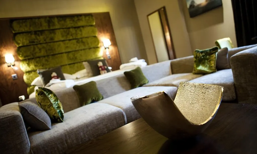 The Mere Golf Resort & Spa
