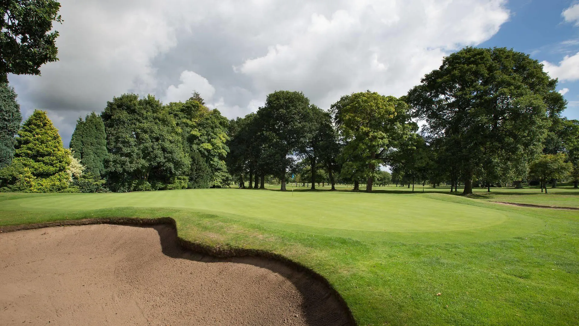 **** Hotel The Mere Golf Resort & Spa United Kingdom
